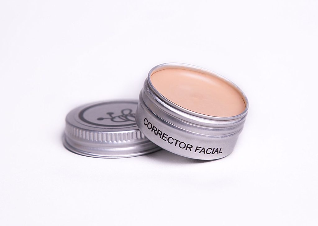 CORRECTOR-FACIAL-2025092712