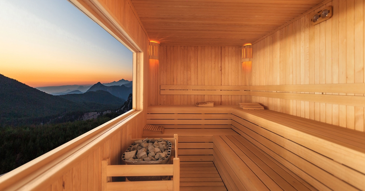 Cuarto-de-bano-sauna-con-ventana-32025092206